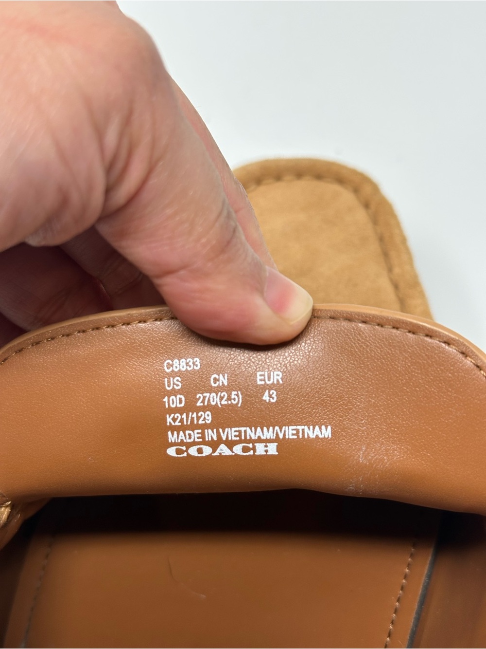 Coach Mott Driver In Suede Style C8833 Tan size 10D - Picture 13 of 13